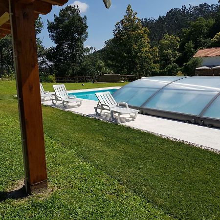 Villa Quinta Da Tormenta -14 Pessoas- Cabeceiras De Basto 2 Casas E Piscina Privada Esterno foto