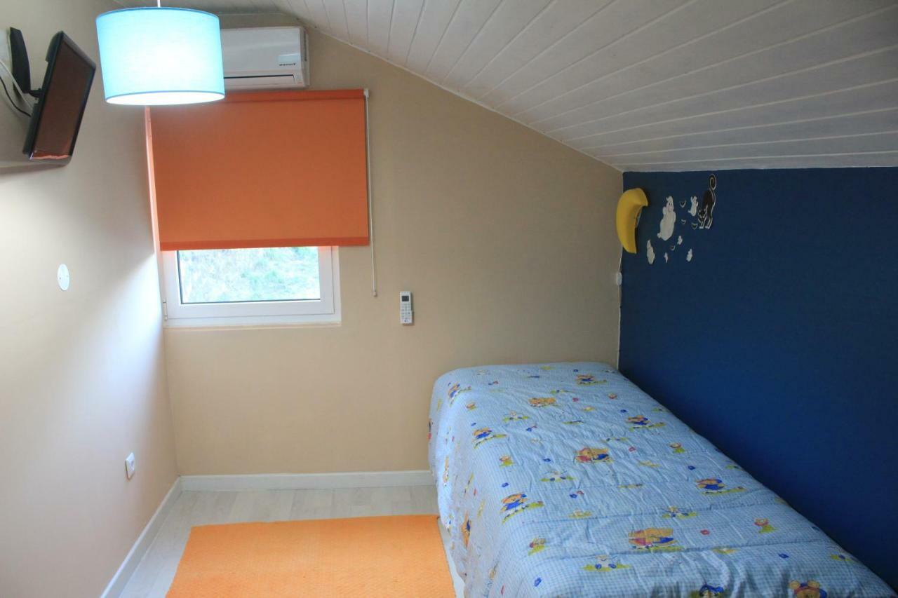 Villa Quinta Da Tormenta -14 Pessoas- Cabeceiras De Basto 2 Casas E Piscina Privada Esterno foto
